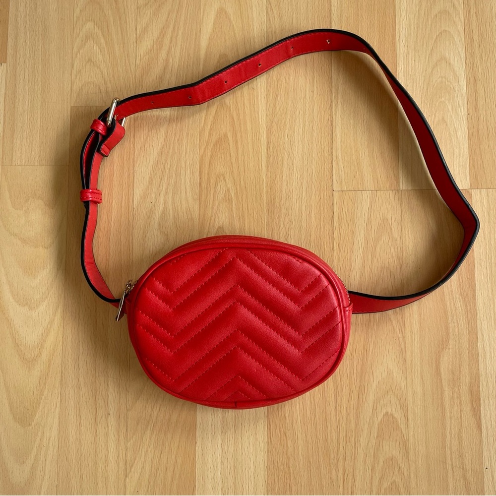 Red Quilted Leather Belt Bag Crossbody Bag Hip pack Belly Bag Fanny pack Chest - Picture 2 of 11